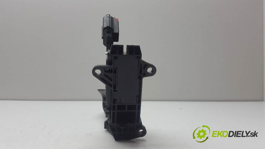 SKODA RAPID  2019 81kW   999 Potenciometer plynového pedálu 0280755336 / 6C1721503 (Pedále)