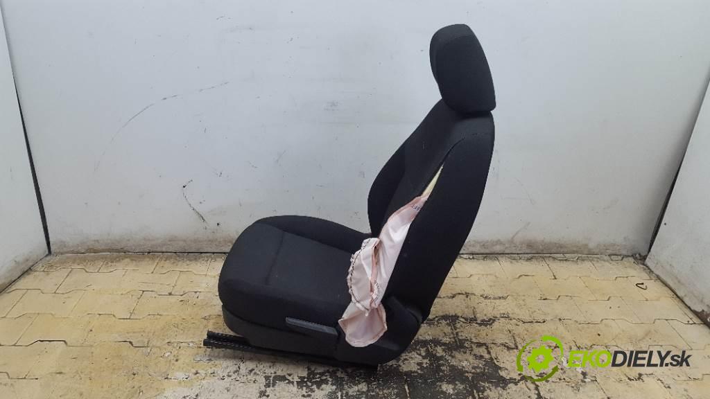 SKODA RAPID  2019 81kW    999 Sedadlo ľavy BRAK PODUSZKI (Sedačky, sedadlá)