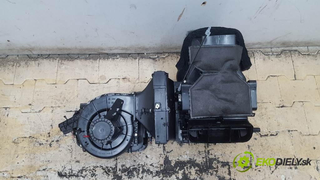 SKODA RAPID  2019 81kW    999 Výhrevné teleso, radiátor kúrenia 6Q1819516B (Radiátory kúrenia)