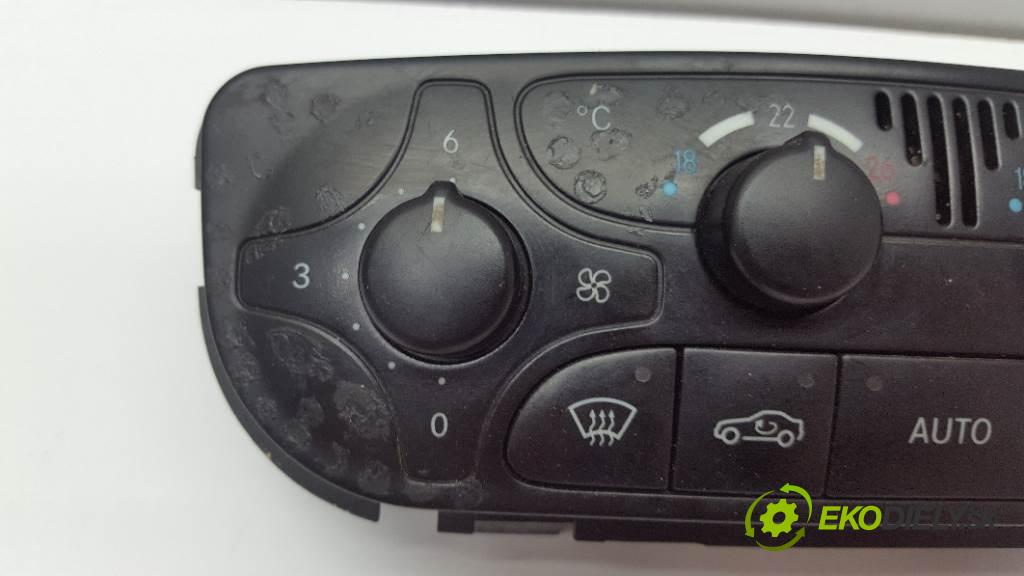 MERCEDES-BENZ C W203 W203 2003 105kw W203 2148 Panel ovládania kúrenia 2098300085 (Prepínače, spínače, tlačidlá a ovládače kúrenia)