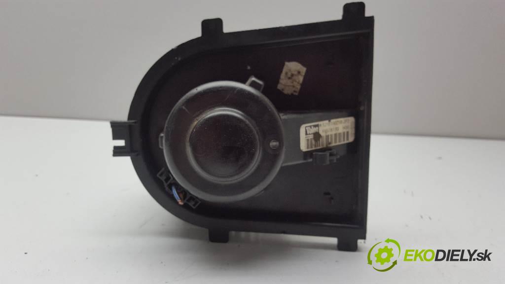 AUDI A3 8L 2000 81kw 8L 1896 Ventilátor ventilátor kúrenia 1J1819021B (Ventilátory kúrenia)