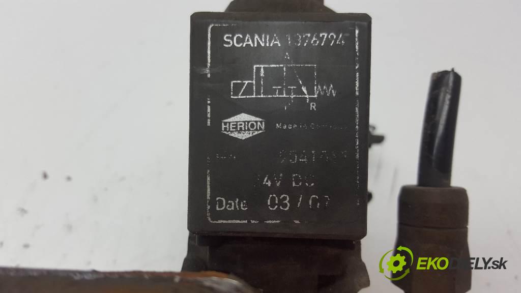 SCANIA P380 AUTOLAWETA   Ventil tlaku 1376794 (Ventily)