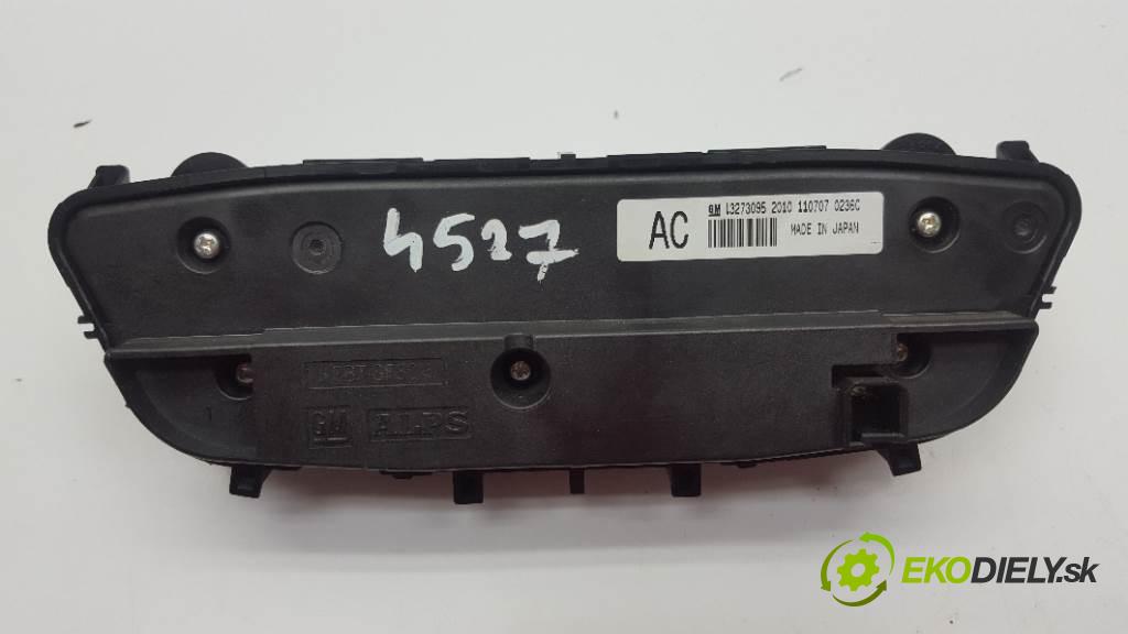 OPEL INSIGNIA   2011 118kw   1956 Panel ovládania kúrenia 13273095 (Prepínače, spínače, tlačidlá a ovládače kúrenia)