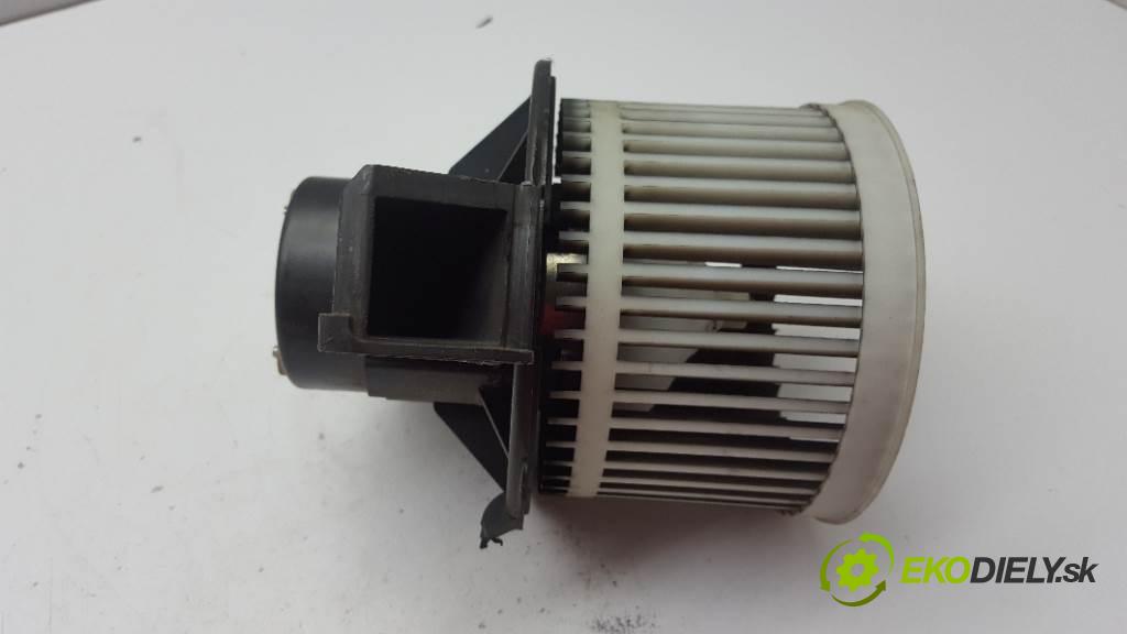 FIAT PANDA  2009 40kW    1108 Ventilátor ventilátor kúrenia 503930100 2PIN (Ventilátory kúrenia)
