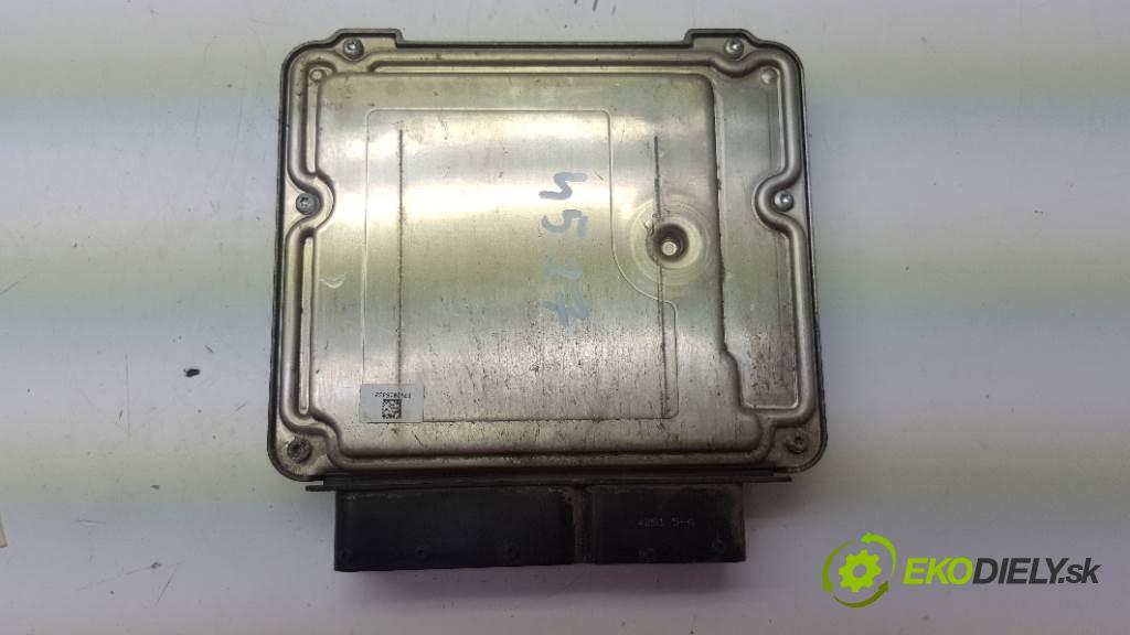 OPEL INSIGNIA   2011 118kw   1956 riadiaca jednotka Motor 55585024 /0281081769 (Riadiace jednotky)