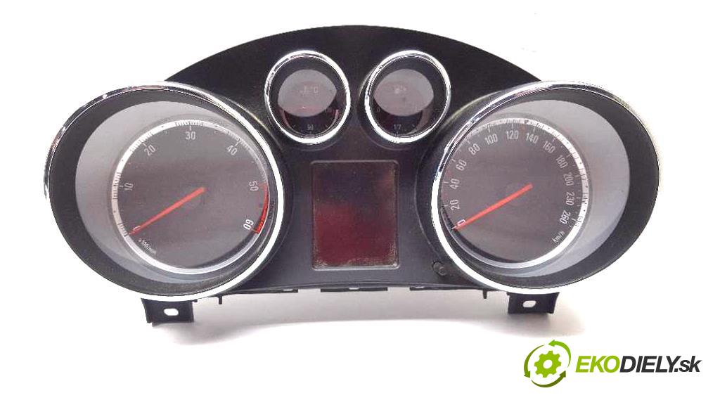 OPEL INSIGNIA   2011 118kw   1956 Prístrojovka 20980568 (Prístrojové dosky, displeje)