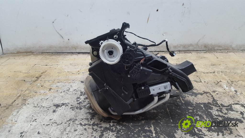 OPEL INSIGNIA   2011 118kw   1956 Výhrevné teleso, radiátor kúrenia 13345099 (Radiátory kúrenia)