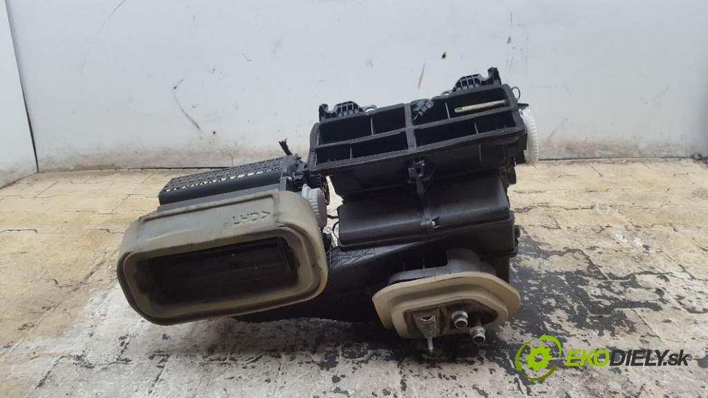 OPEL INSIGNIA   2011 118kw   1956 Výhrevné teleso, radiátor kúrenia 13345099 (Radiátory kúrenia)