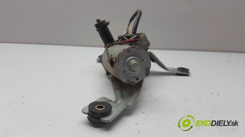 NISSAN ALMERA N16 2004 0 kW N16 1,5 motorek stěračů zadní část 404733 3PIN