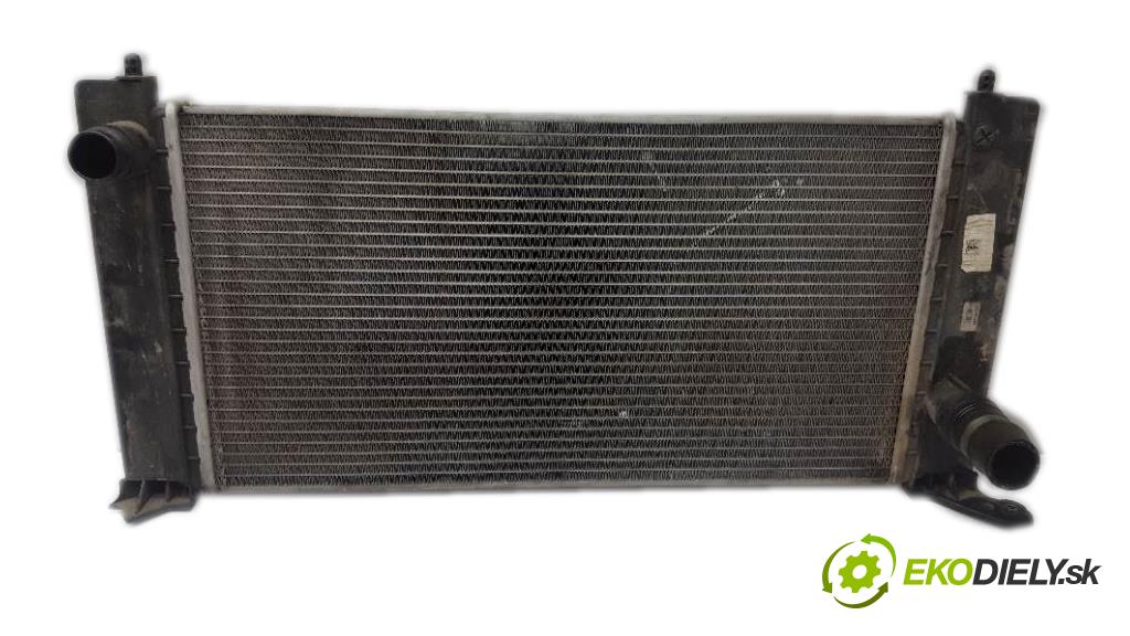 FIAT STILO   2001 76kw    1596 Chladič vody  (Chladiče vody)