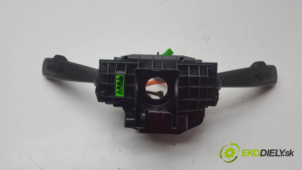 VOLVO V50   2009 136 kW   1997 Prepínač kombinovaný 31313107 (Prepínače, spínače, tlačidlá a ovládače kúrenia)