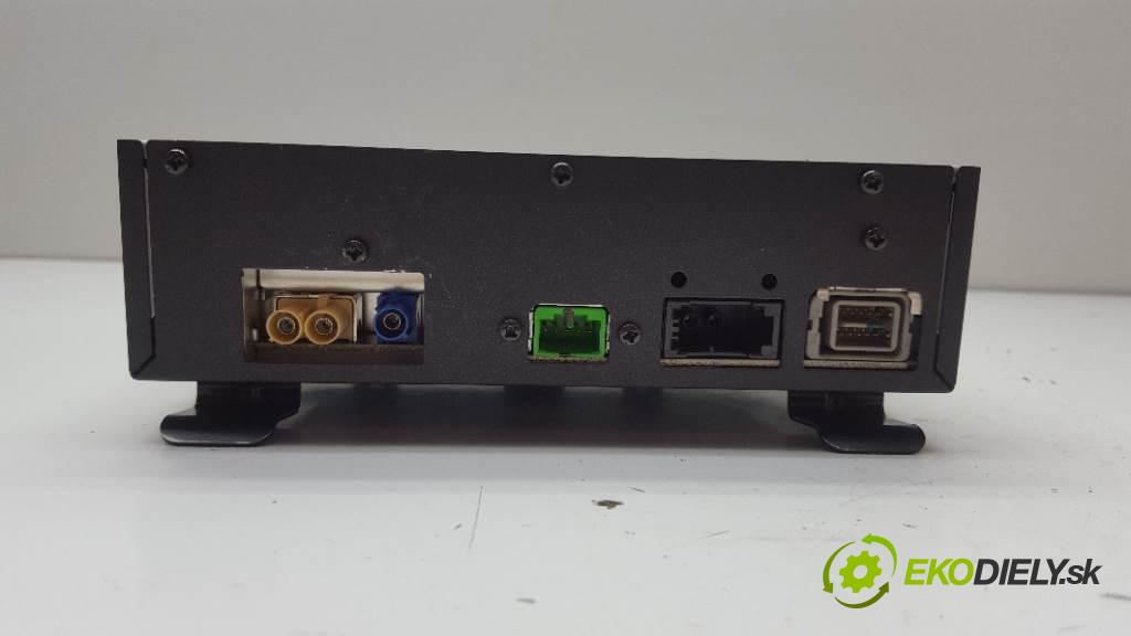 VOLVO V50   2009 136 kW   1997 RADIO 31285849 (Audio zariadenia)