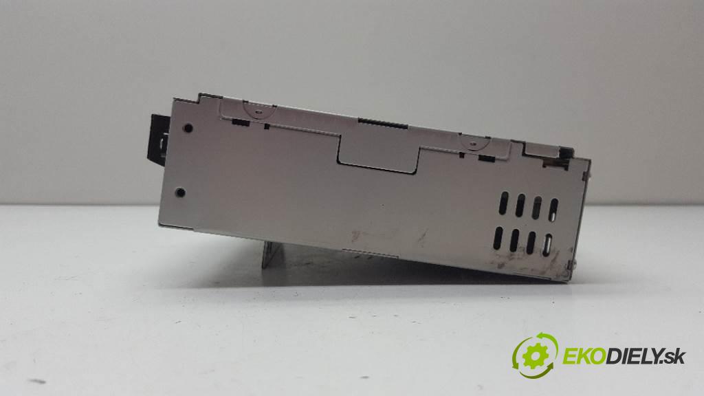 VOLVO V50   2009 136 kW   1997 Menič CD 31310052 (CD meniče)