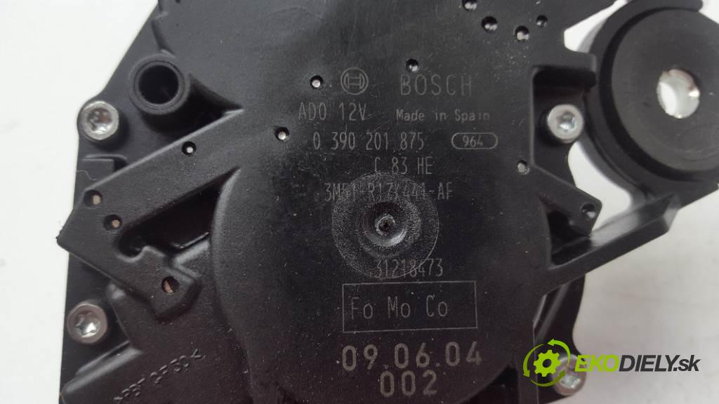 VOLVO V50   2009 136 kW   1997 motorek stěračů zadní část 0390201875 / 3M51R17K441AF 3PIN