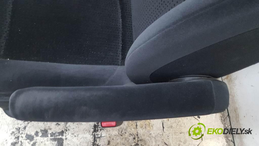 CITROEN C4 PICASSO I 2009 100kw I 1997 Sedadlo pravy  (Sedačky, sedadlá)