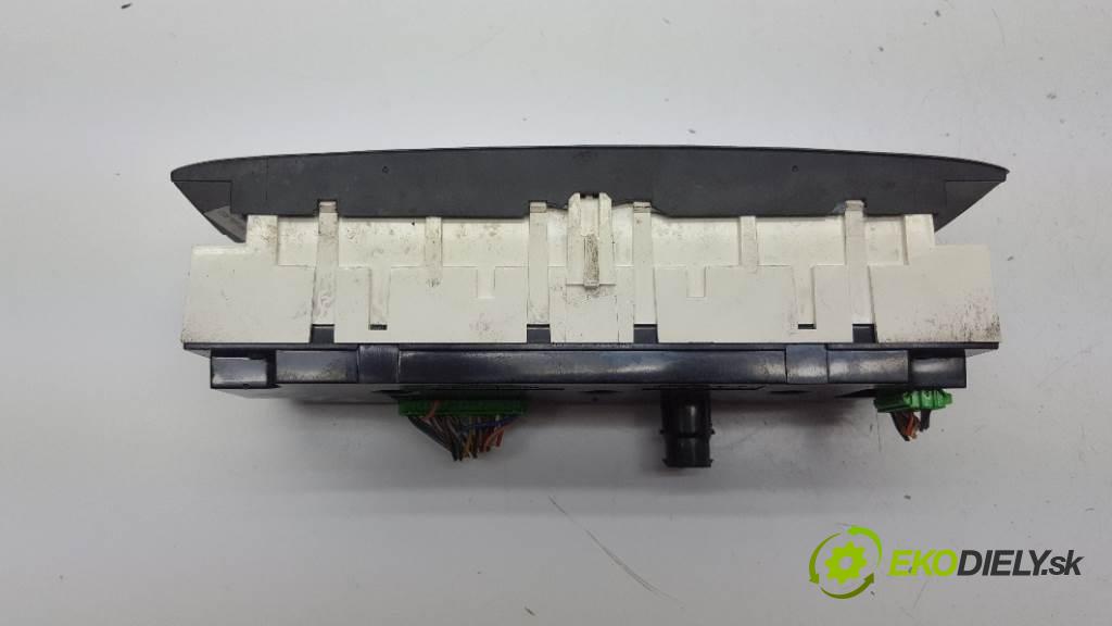 VOLVO V 40 I 2002 90kw I 1783 Panel ovládania kúrenia 612698 (Prepínače, spínače, tlačidlá a ovládače kúrenia)