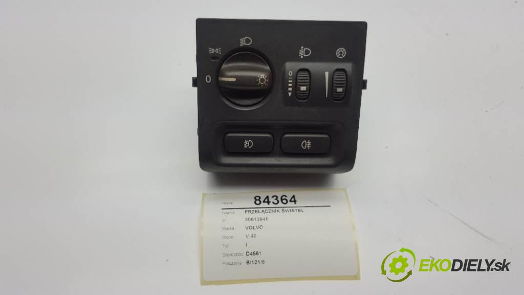 VOLVO V 40 I 2002 90kw I 1783 Prepínač svetiel 30613945 (Prepínače, spínače, tlačidlá a ovládače kúrenia)