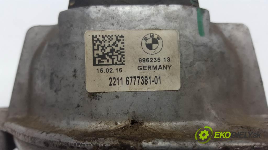BMW     F07  AirBag Motor 68623513  22116777381-01 (Držiaky motora)