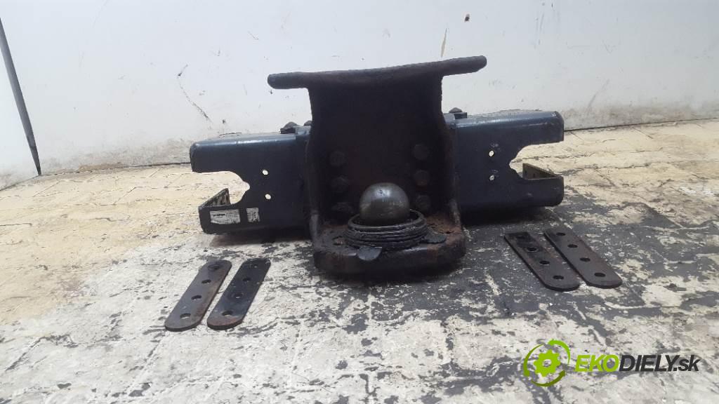 SCANIA P380 AUTOLAWETA  Hák tažné zařízení VDG