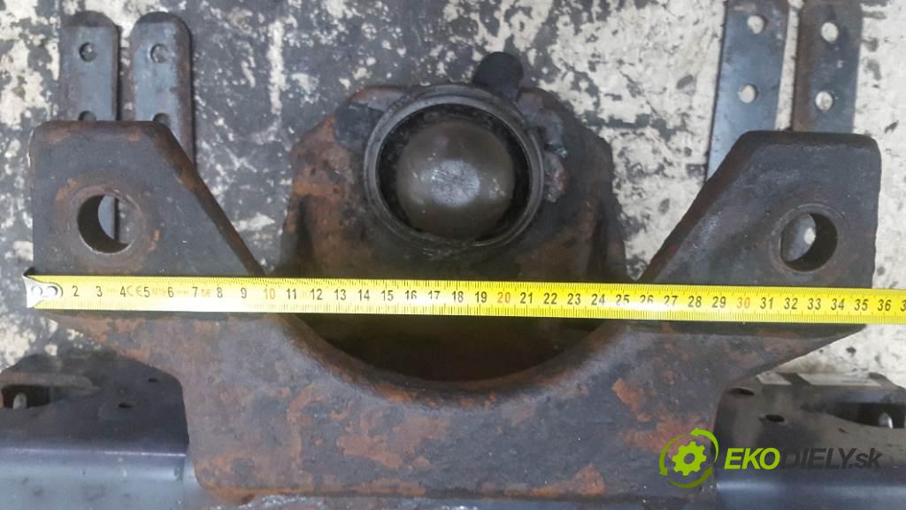 SCANIA P380 AUTOLAWETA  Hák tažné zařízení VDG