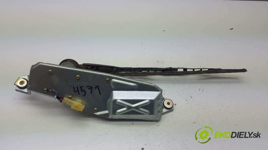 MAZDA 323 BJ 2002 72kw BJ 1598 motorek stěračů zadní část 34928581 2PIN