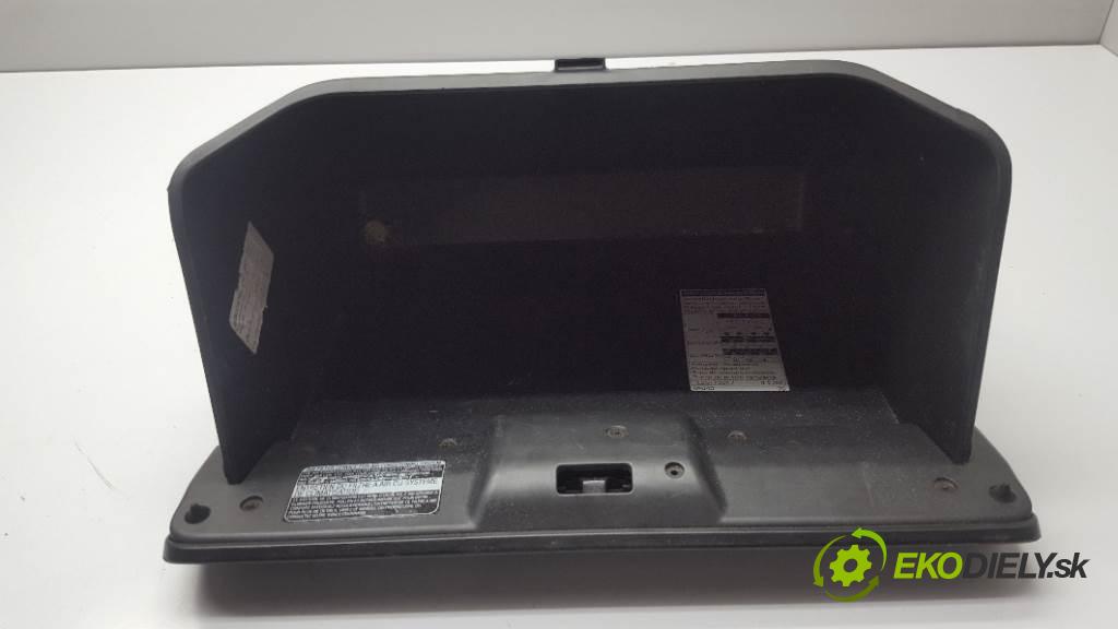 TOYOTA COROLLA VERSO II 2005 100kw II 2231 Priehradka, kastlík spolujazdca 55551-0F010 (Priehradky, kastlíky)