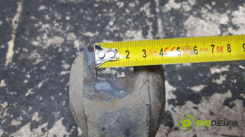 TOYOTA RAV4  1998 94kW     1998 Kardaň, hriadeľ hnací 170 CM (Kardaňové hriadele)