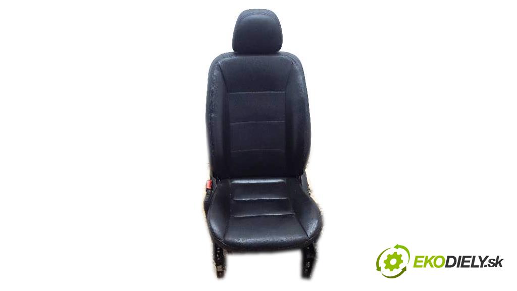 MERCEDES-BENZ B180 CDI W245 2005 80kw W245 1992 Sedadlo ľavy  (Sedačky, sedadlá)