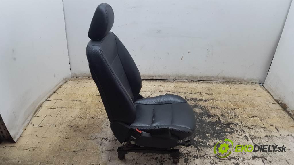 MERCEDES-BENZ B180 CDI W245 2005 80kw W245 1992 Sedadlo ľavy  (Sedačky, sedadlá)