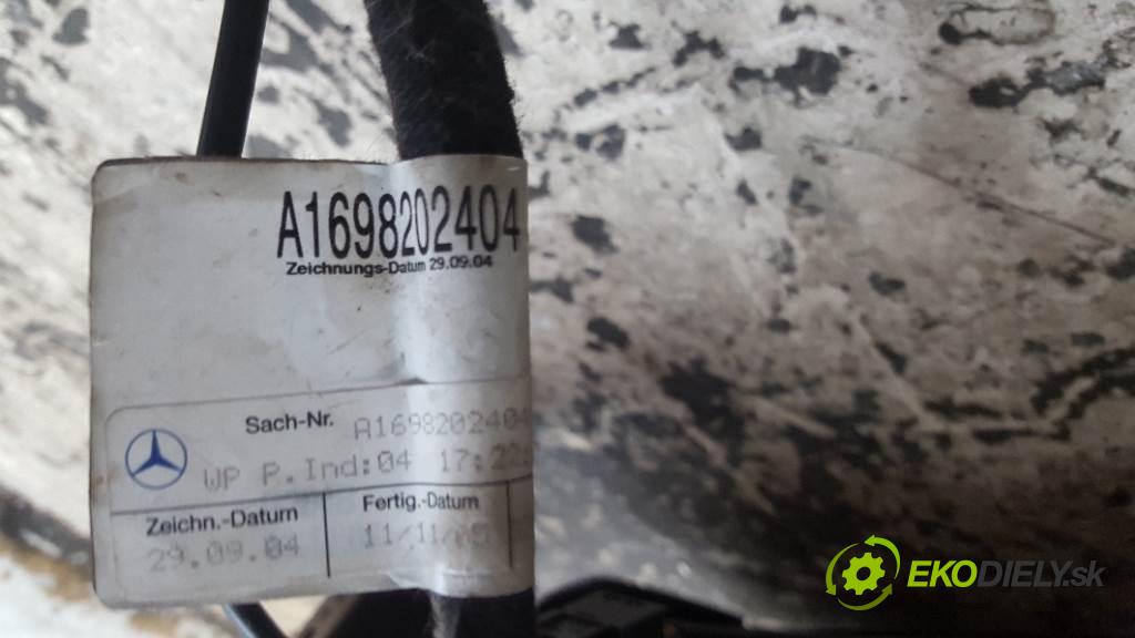 MERCEDES-BENZ B180 CDI W245 2005 80kw W245 1992 Sedadlo ľavy  (Sedačky, sedadlá)