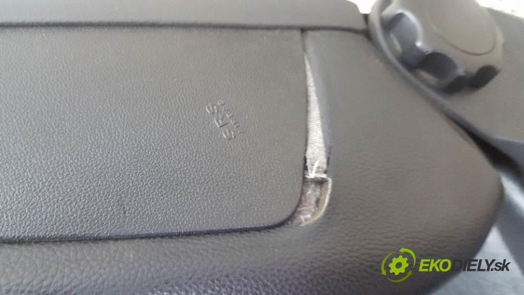 MERCEDES-BENZ B180 CDI W245 2005 80kw W245 1992 Sedadlo ľavy  (Sedačky, sedadlá)