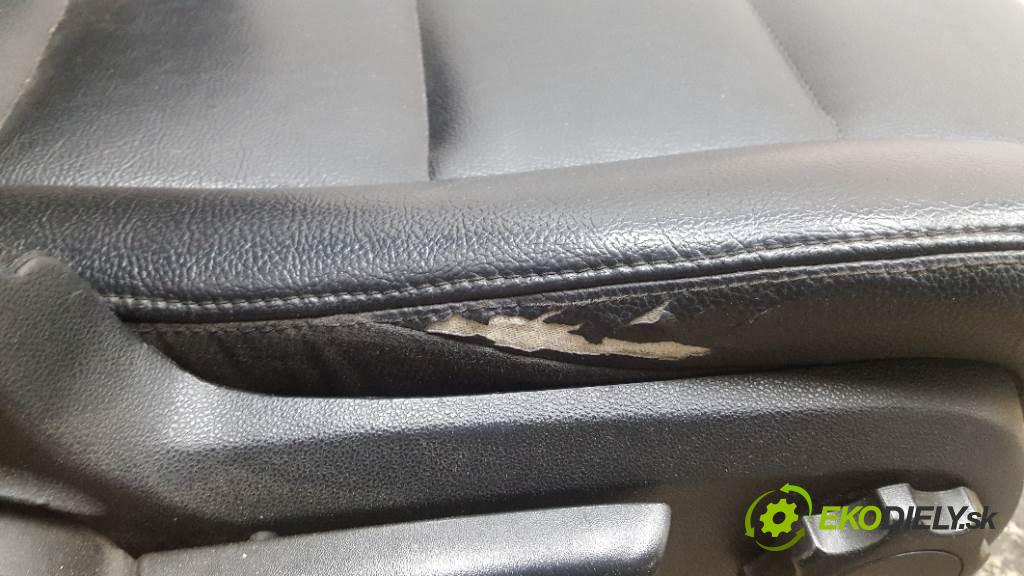 MERCEDES-BENZ B180 CDI W245 2005 80kw W245 1992 Sedadlo pravy  (Sedačky, sedadlá)