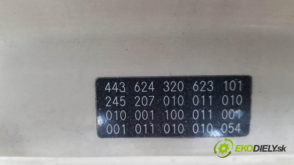 MERCEDES-BENZ B180 CDI W245 2005 80kw W245 1992 kapota