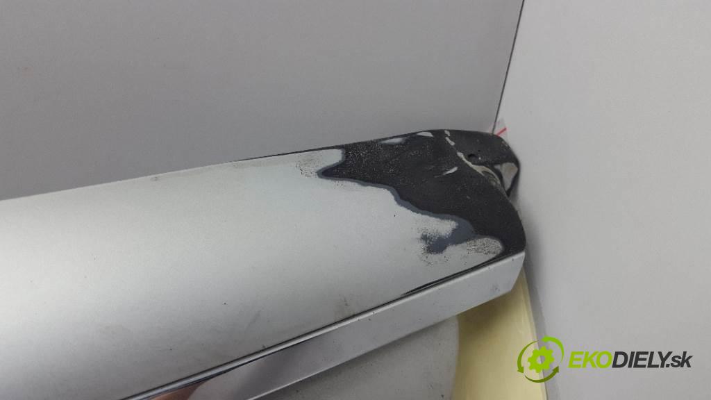 MERCEDES-BENZ B180 CDI W245 2005 80kw W245 1992 mřížka maska A1698800883 (Mřížky (masky) chladičů)