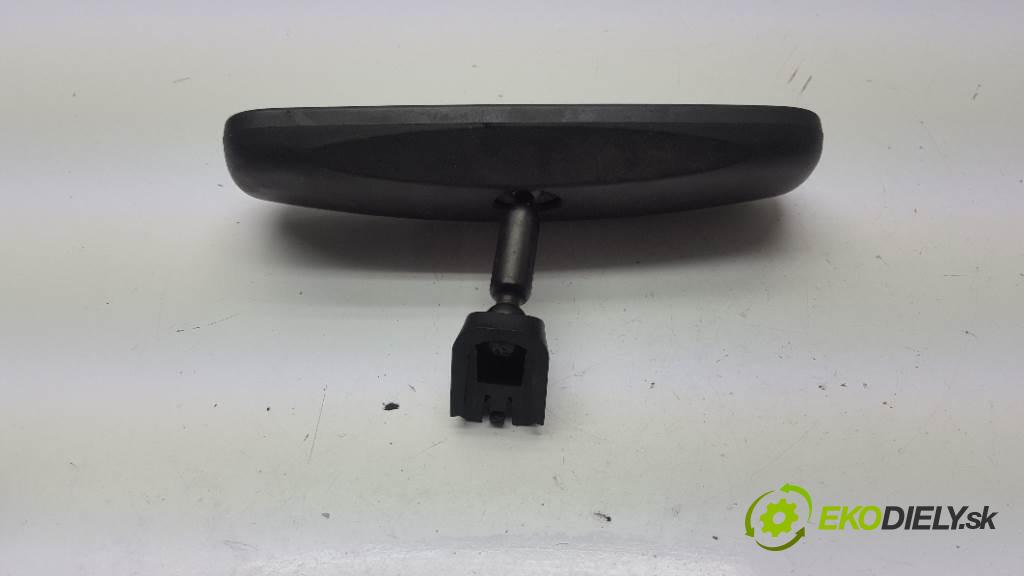 MERCEDES-BENZ B180 CDI W245 2005 80kw W245 1992 zpětné zrcátko vnitřní  (Světla vnitřní)