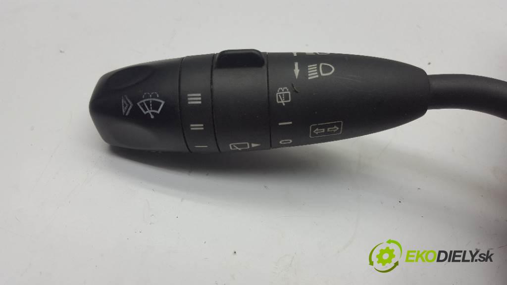 MERCEDES-BENZ B180 CDI W245 2005 80kw W245 1992 Prepínač stieračov A1694641518 A1694620123 (Prepínače, spínače, tlačidlá a ovládače kúrenia)
