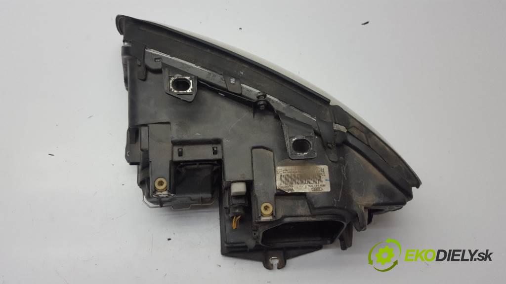 AUDI A4 B6 2002 96kw B6 1896 Svetlomet pravy 8E0941004F (Pravé)