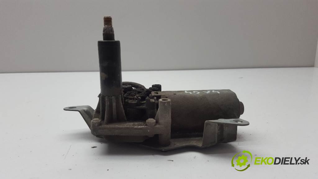 RENAULT KANGOO I 2002 48kw I 1461 motorek stěračů zadní část 0390206101