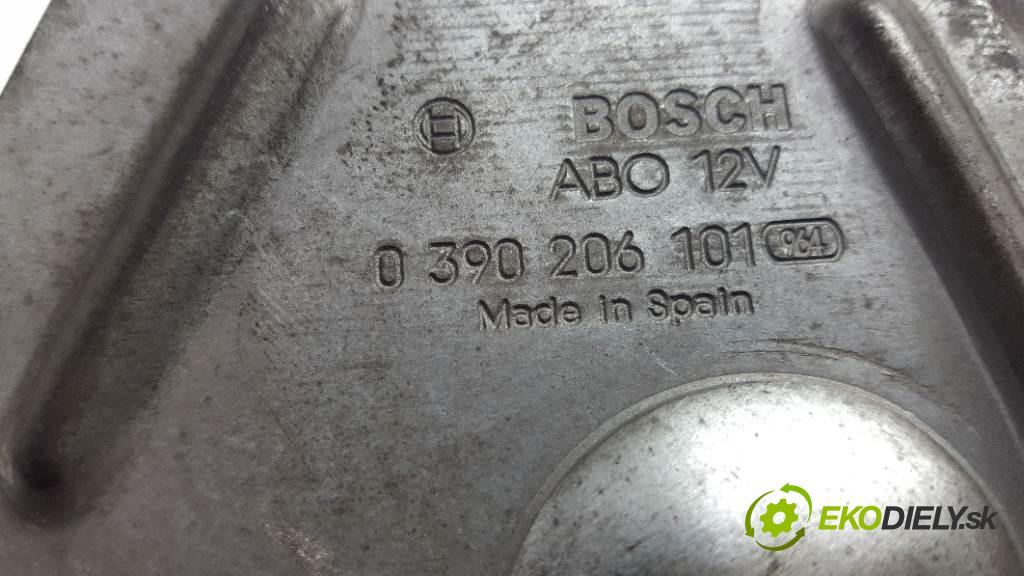 RENAULT KANGOO I 2002 48kw I 1461 motorek stěračů zadní část 0390206101
