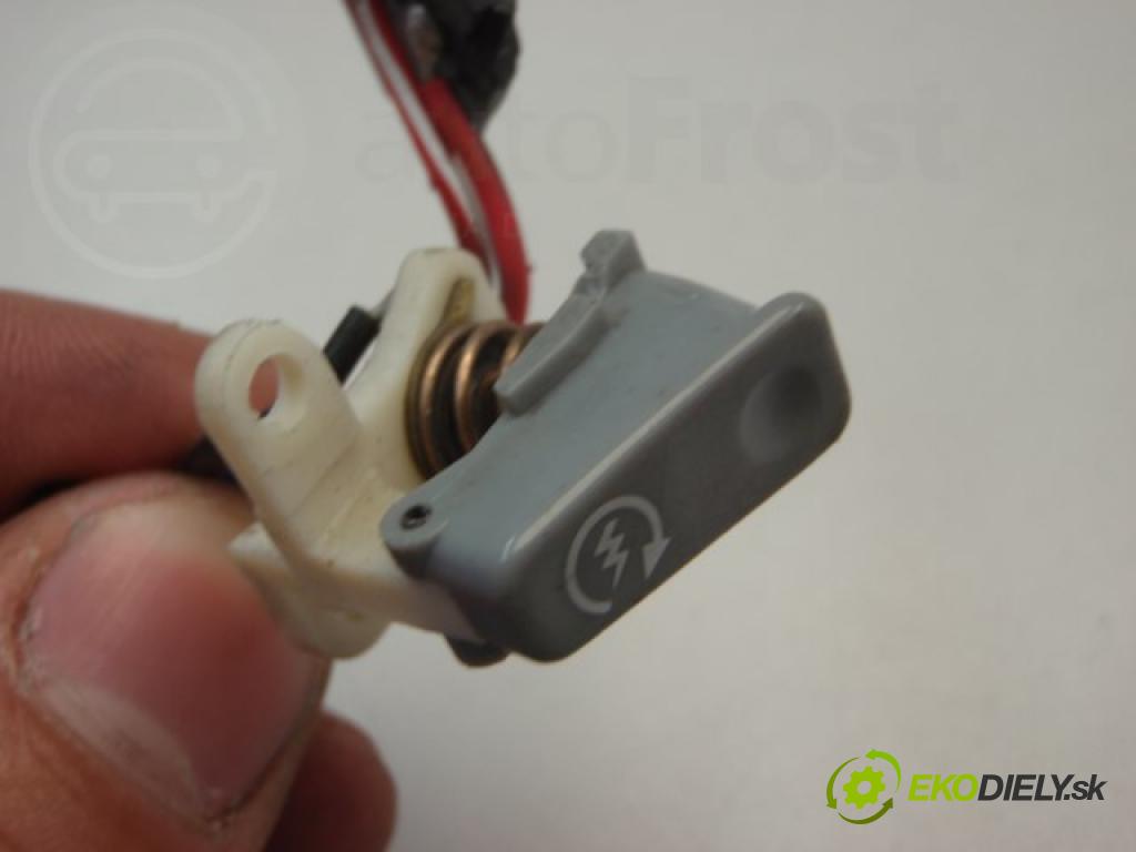 YAMAHA R1 RN12    BRAK  Yamaha YZF R1 starter Motor 