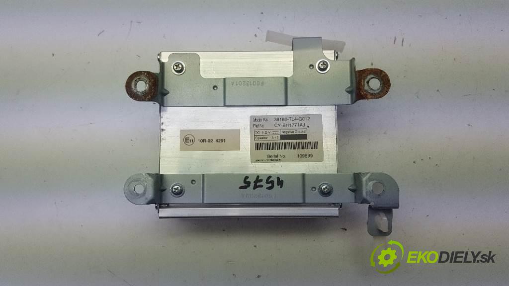 HONDA ACCORD VIII 2009 148kW VIII 2354 Zosilňovač radia 39186TL4G012 (Zosilňovače)