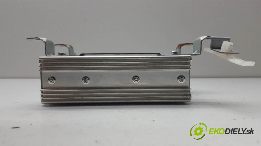 HONDA ACCORD VIII 2009 148kW VIII 2354 Zosilňovač radia 39186TL4G012 (Zosilňovače)