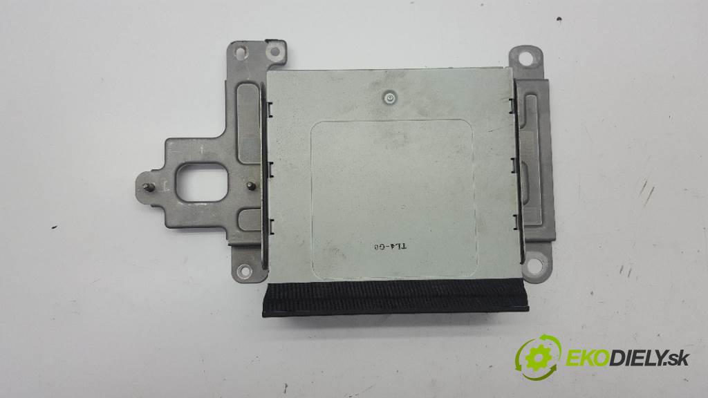 HONDA ACCORD VIII 2009 148kW VIII 2354 Menič CD 39540TL4G040 (CD meniče)