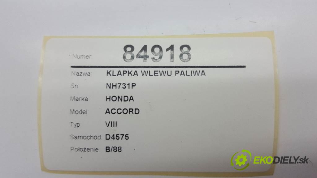 HONDA ACCORD VIII 2009 148kW VIII 2354 Dvierka nádrže paliva NH731P (Ostatné)