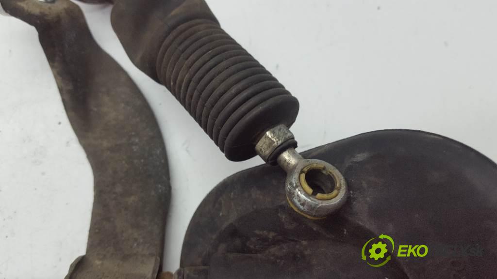 HONDA ACCORD VIII 2009 148kW VIII 2354 Lanká  (Rýchlostné páky / kulisy)