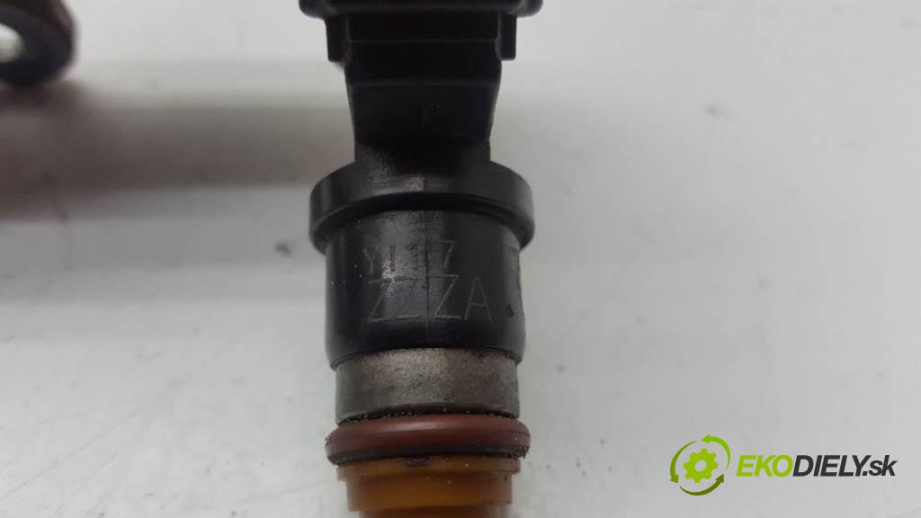 HONDA ACCORD VIII 2009 148kW VIII 2354 Lišta vstrekovacia YI17ZZZA  (Vstrekovacie lišty)