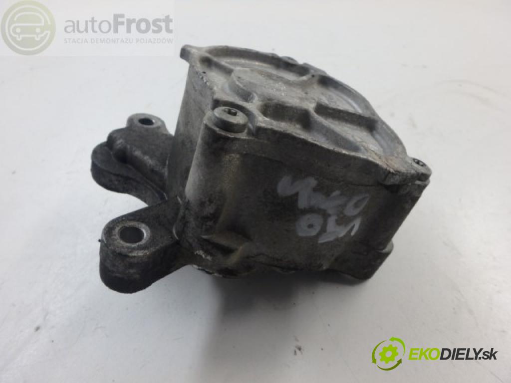 VOLVO V50    BRAK  pumpa VACU vakuová vákuum C30 V50 S40 2.0 D 06-