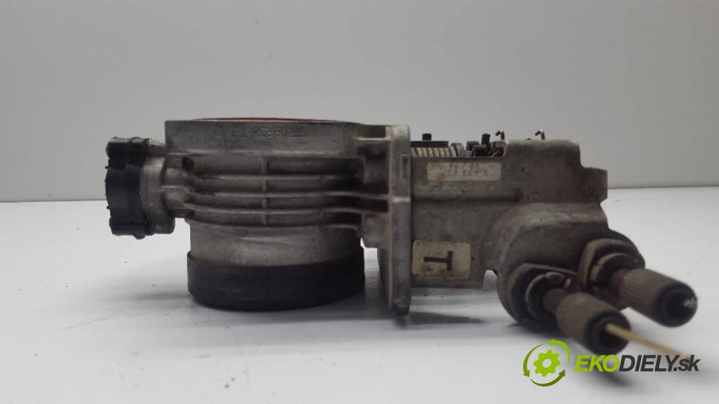 BMW E39 523 1996 125kw 523 2494 Škrtiaca klapka 1433237 3PIN (Škrtiace klapky)