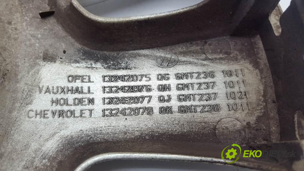 OPEL ZAFIRA B 2007 88kW B 1910 Puklica 4 13242075