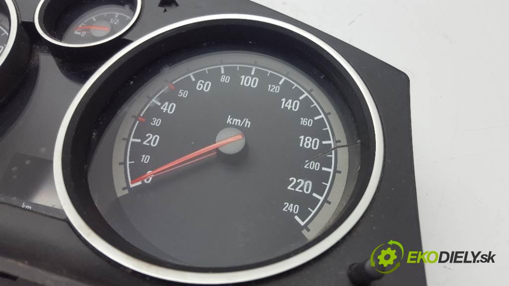 OPEL ZAFIRA B 2007 88kW B 1910 Prístrojovka 13225988 (Prístrojové dosky, displeje)